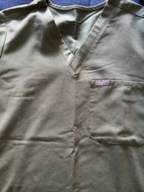 Figs Olive Catarina top size small and joggers size medium high waisted